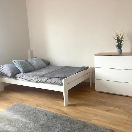 Manh Apartment *